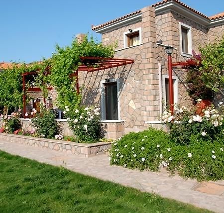 Molivos Castle Apartments Mithimna Bagian luar foto