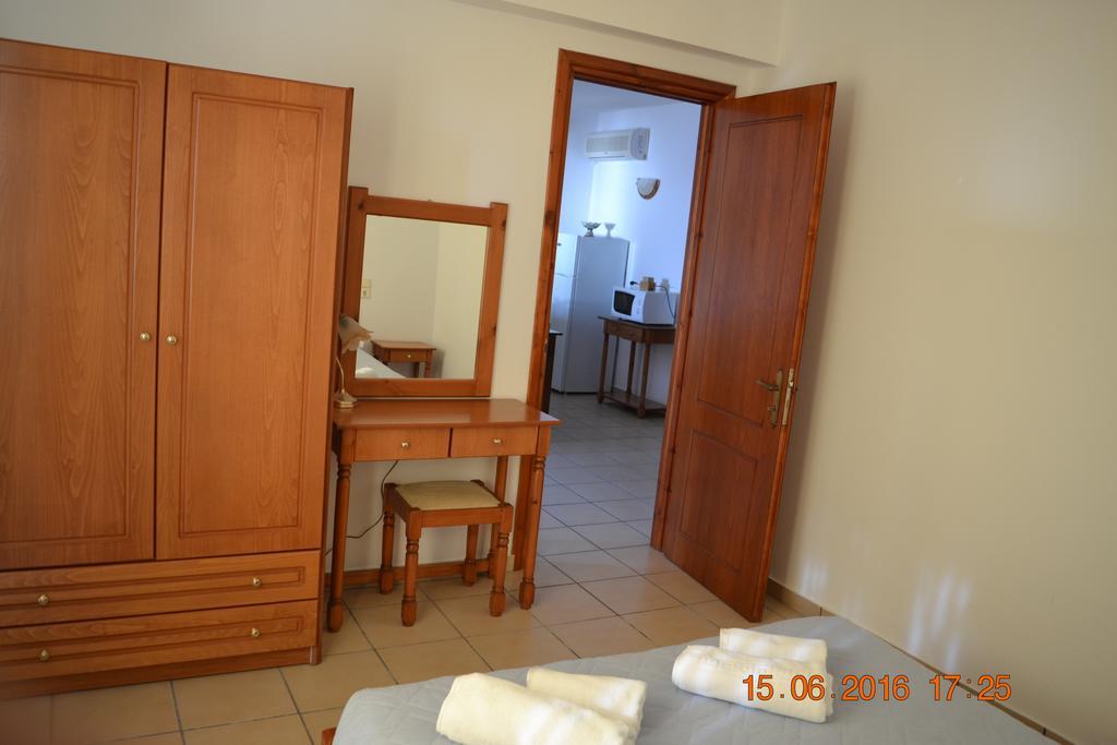 Molivos Castle Apartments Mithimna Bagian luar foto